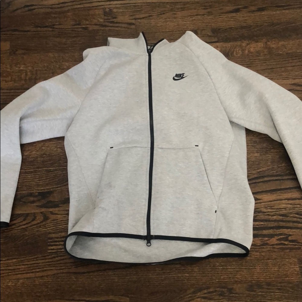 Nike sweatshirt in great condition